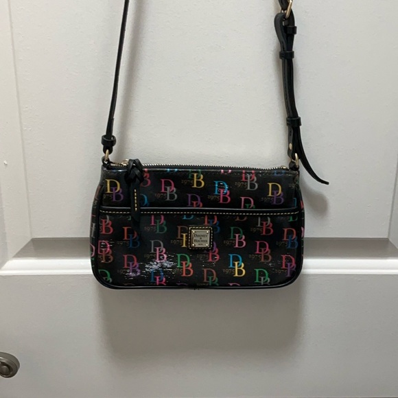 Dooney & Bourke Black Shoulder Bag with Gold Hardware - Picture 5 of 10